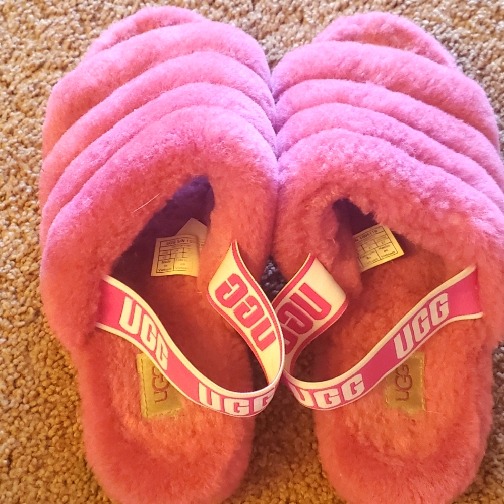 UGG slippers/house shoes